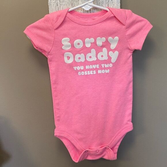 Bundle (2) Baby Girl 6 Month Onesies - Picture 1 of 3